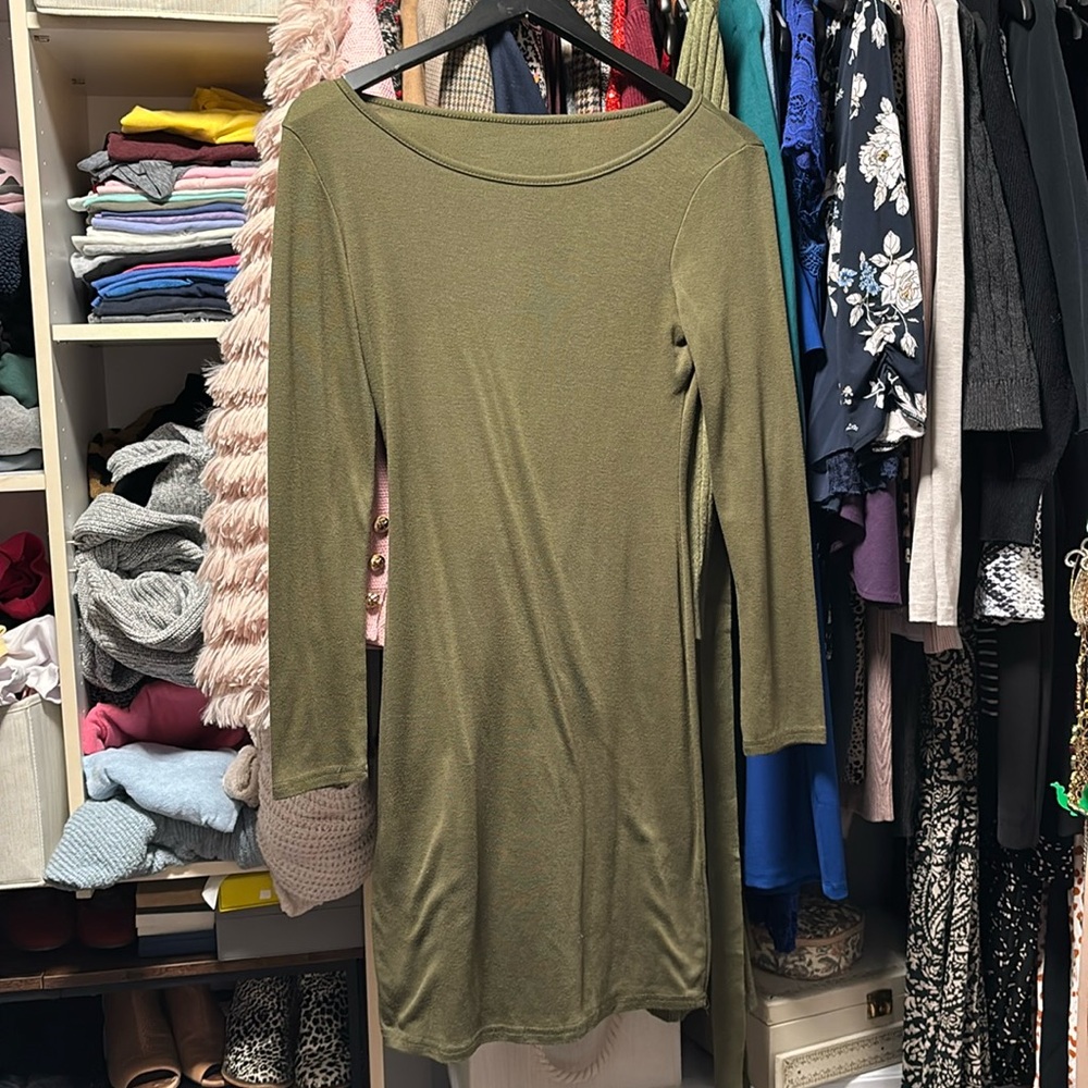 army green long sleeve tight dress